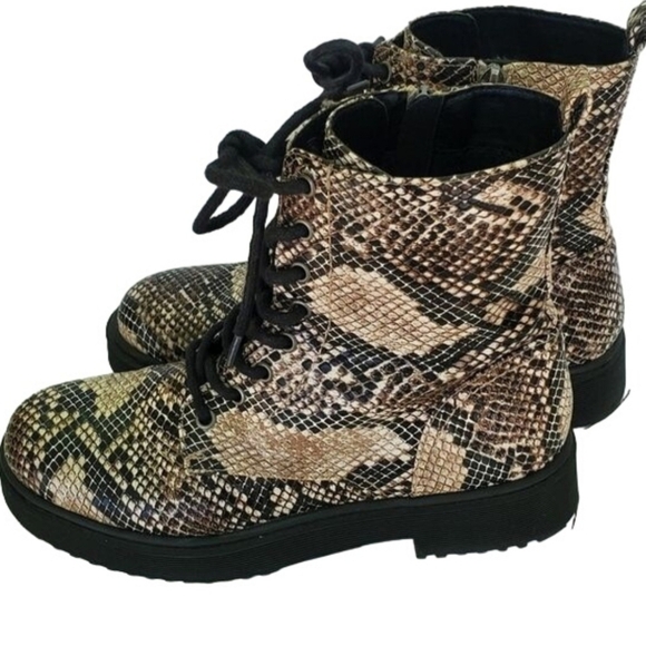Xappeal Amara Snake Print Work Combat Boots Size 9 - Picture 1 of 8